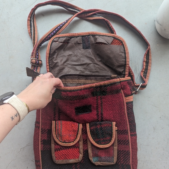 3/$20 NAVAJO KNIT VINTAGE SIDE BAG - Picture 4 of 4